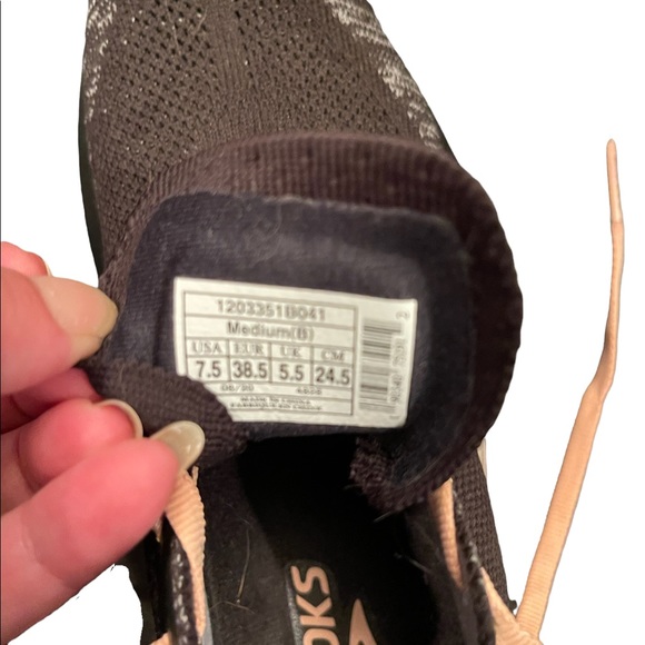 Brooks Levitate 4 Running Shoe 7.5 EUC - Picture 7 of 10
